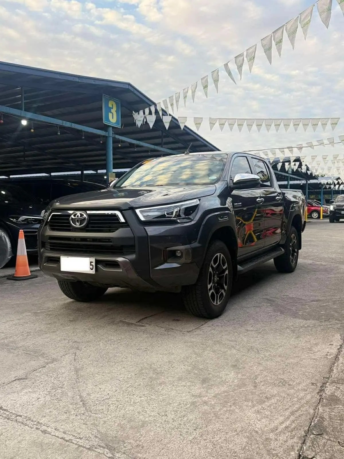 Used 1
                    TOYOTA
                     for Sale Image