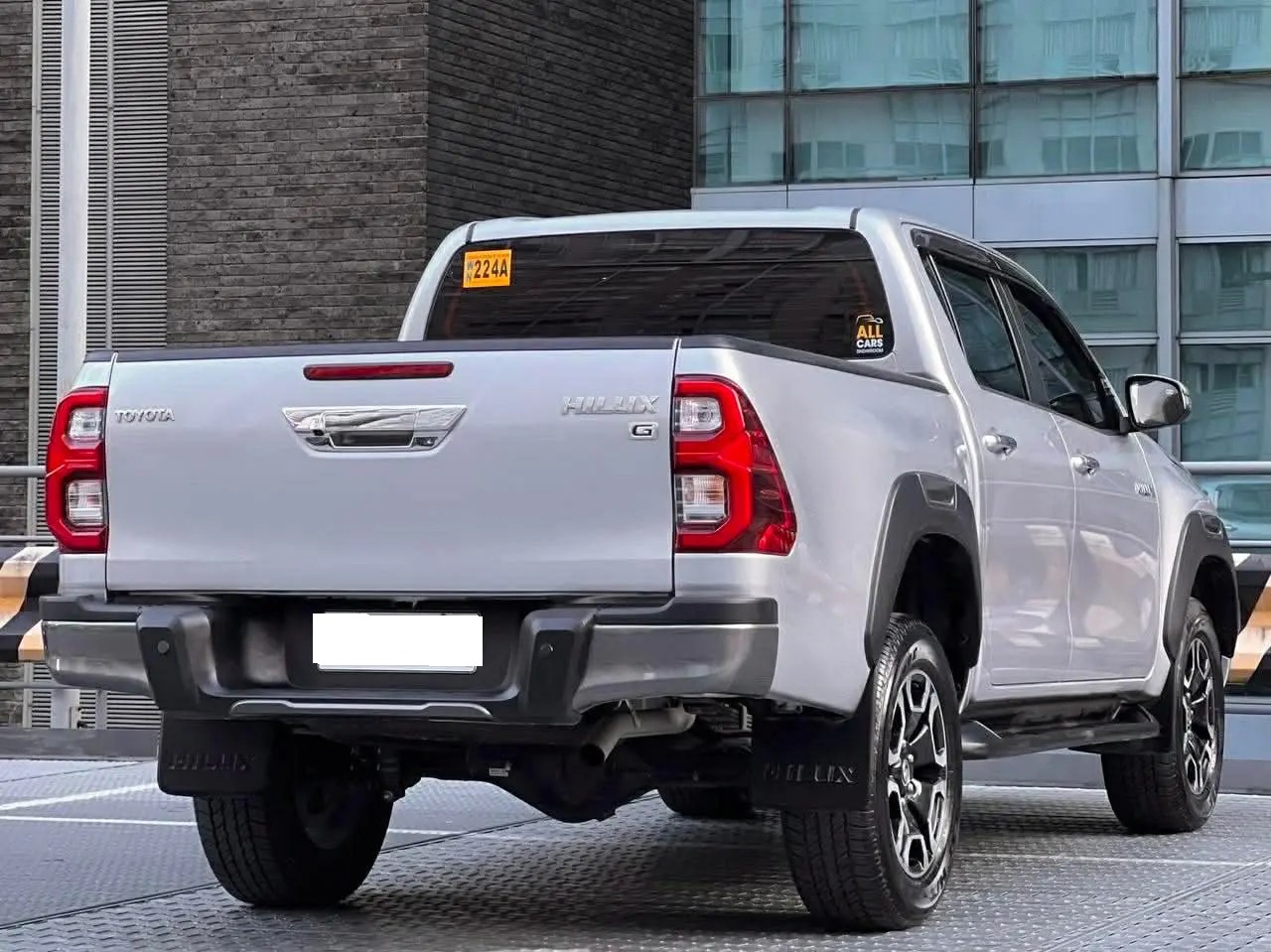 Used 1
                    TOYOTA
                     for Sale Image