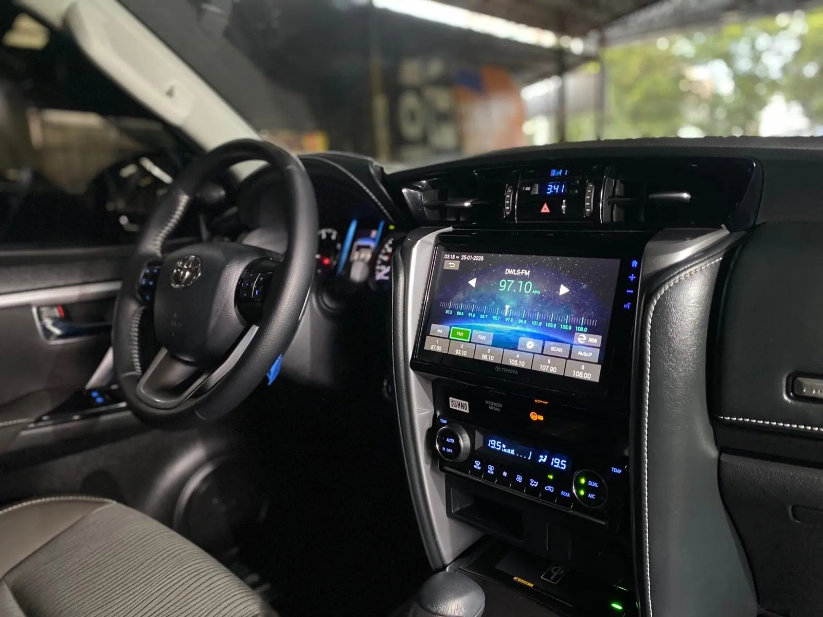 Used 1
                    TOYOTA
                     for Sale Image