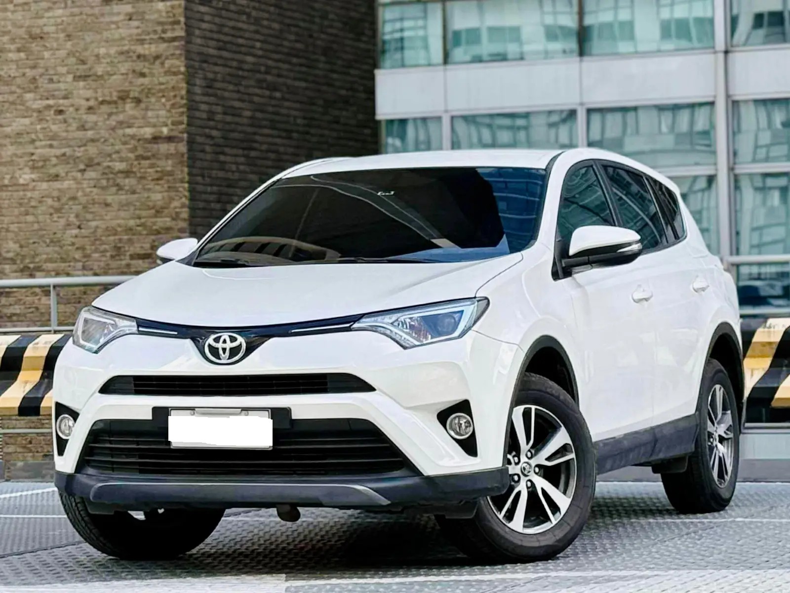 Used 1
                    TOYOTA
                     for Sale Image