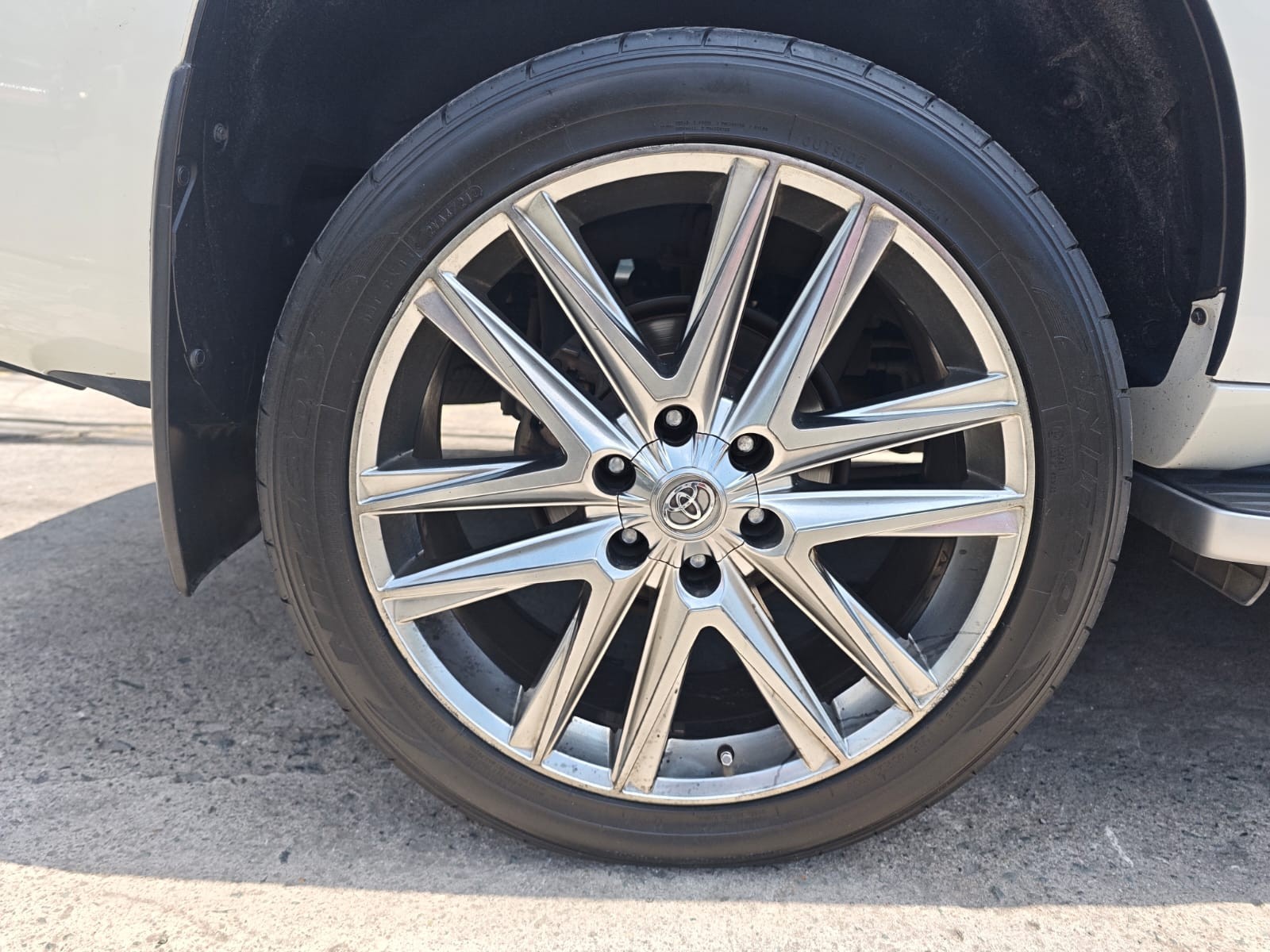 Used 1
                    TOYOTA
                     for Sale Image