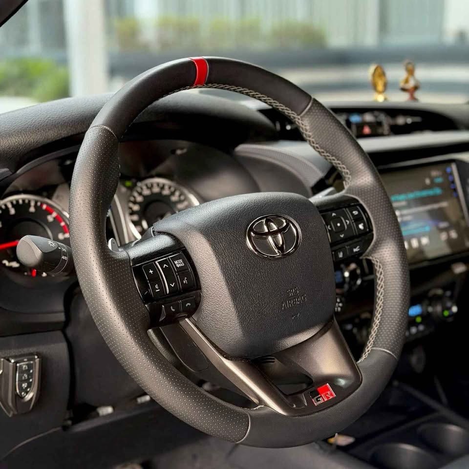 Used 4
                    TOYOTA
                     for Sale Image