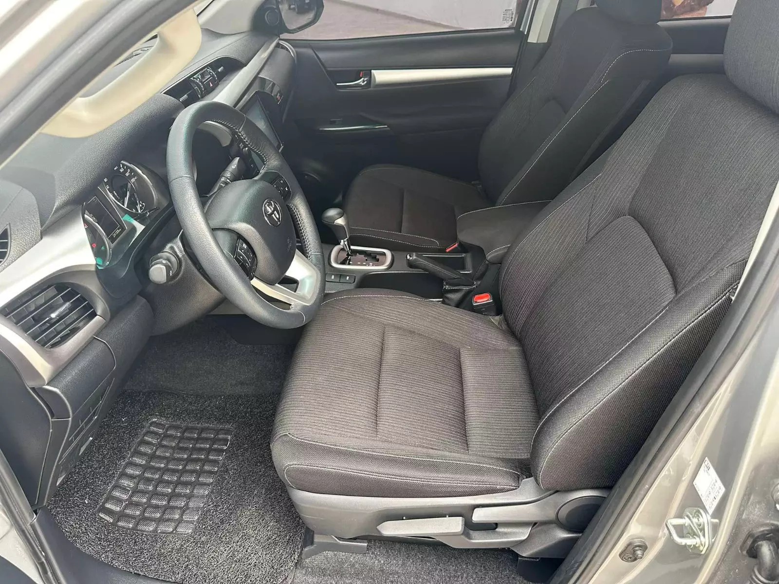 Used 1
                    TOYOTA
                     for Sale Image