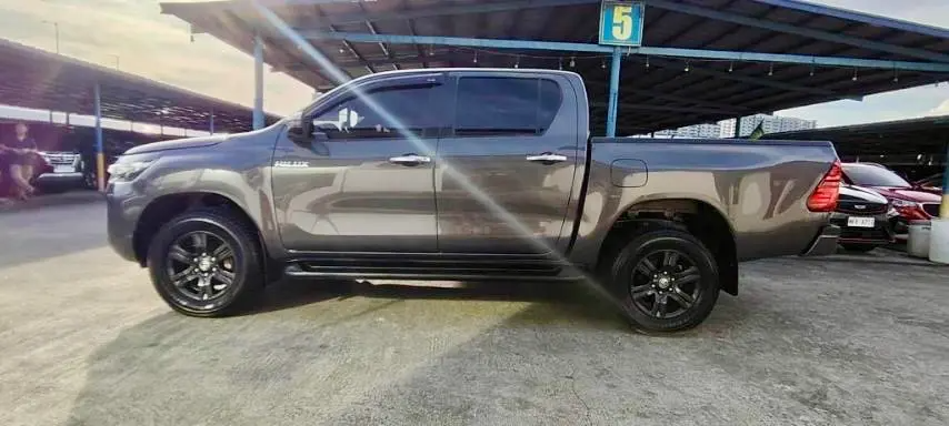 Used 7
                    TOYOTA
                     for Sale Image