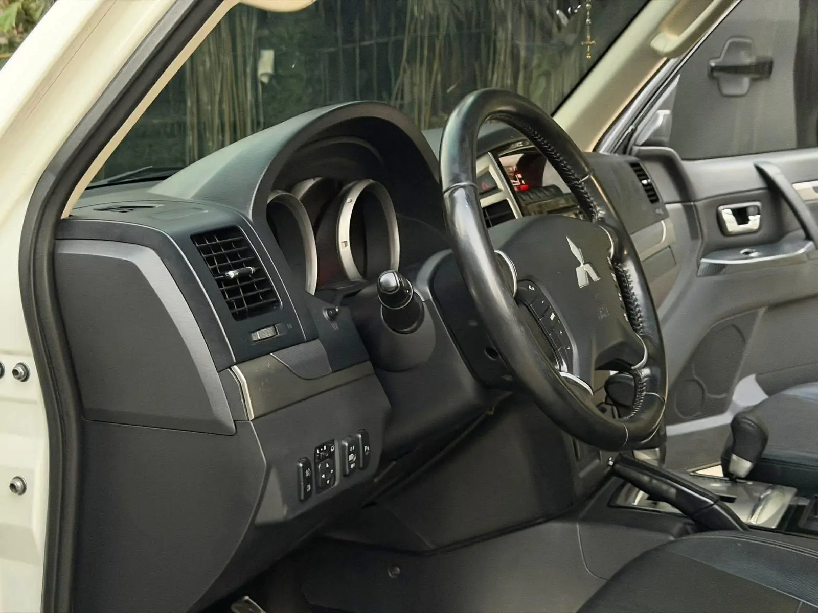 Used 1
                    MITSUBISHI
                     for Sale Image