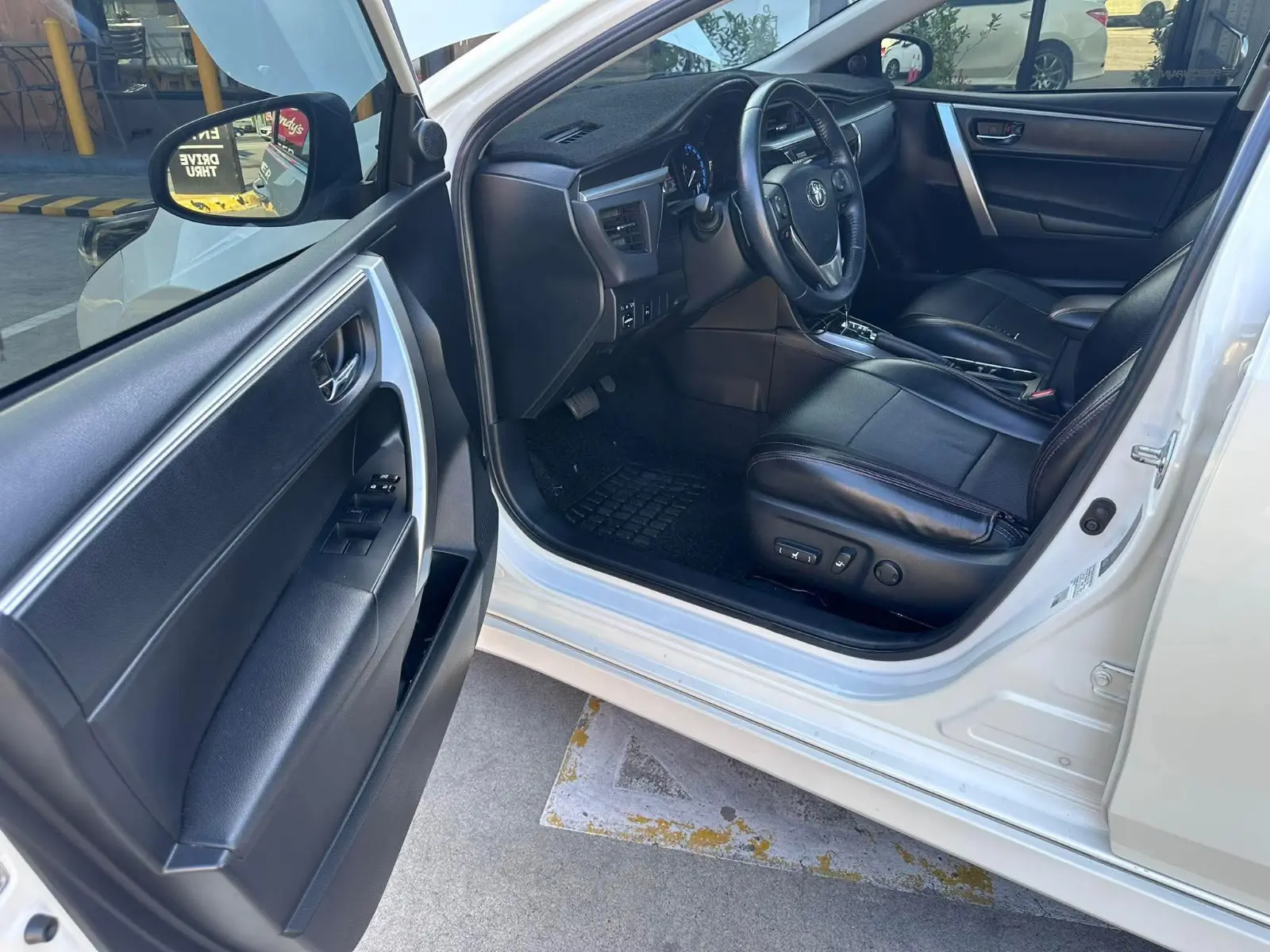 Used 1
                    TOYOTA
                     for Sale Image