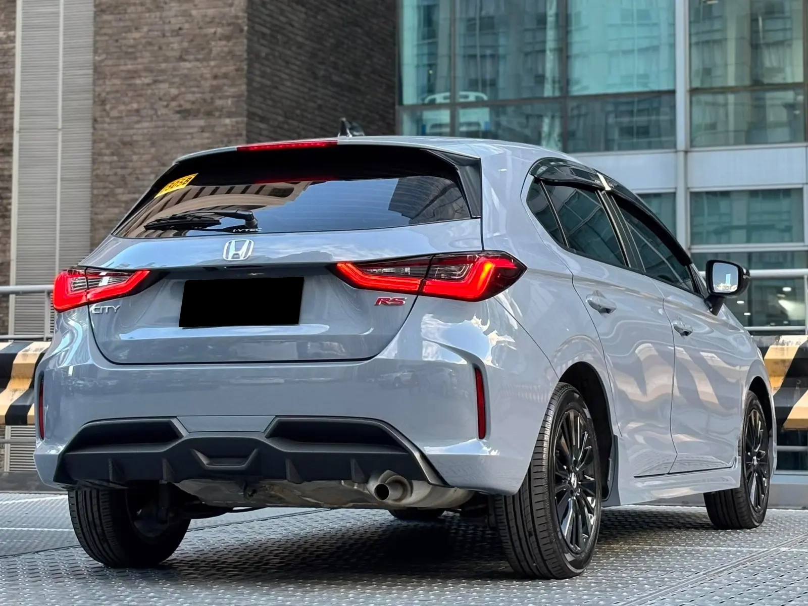 Used 1
                    HONDA
                     for Sale Image