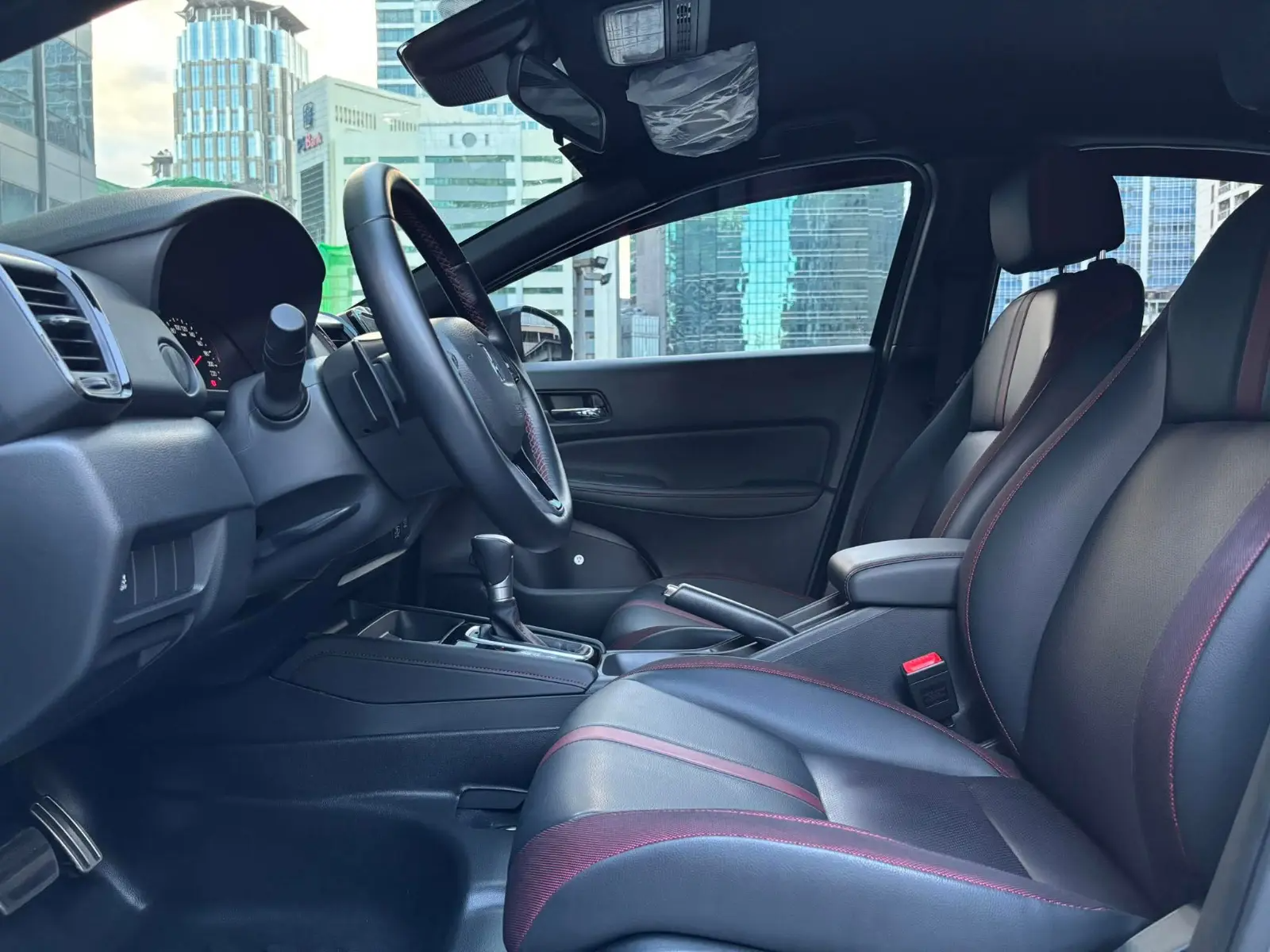 Used 1
                    HONDA
                     for Sale Image