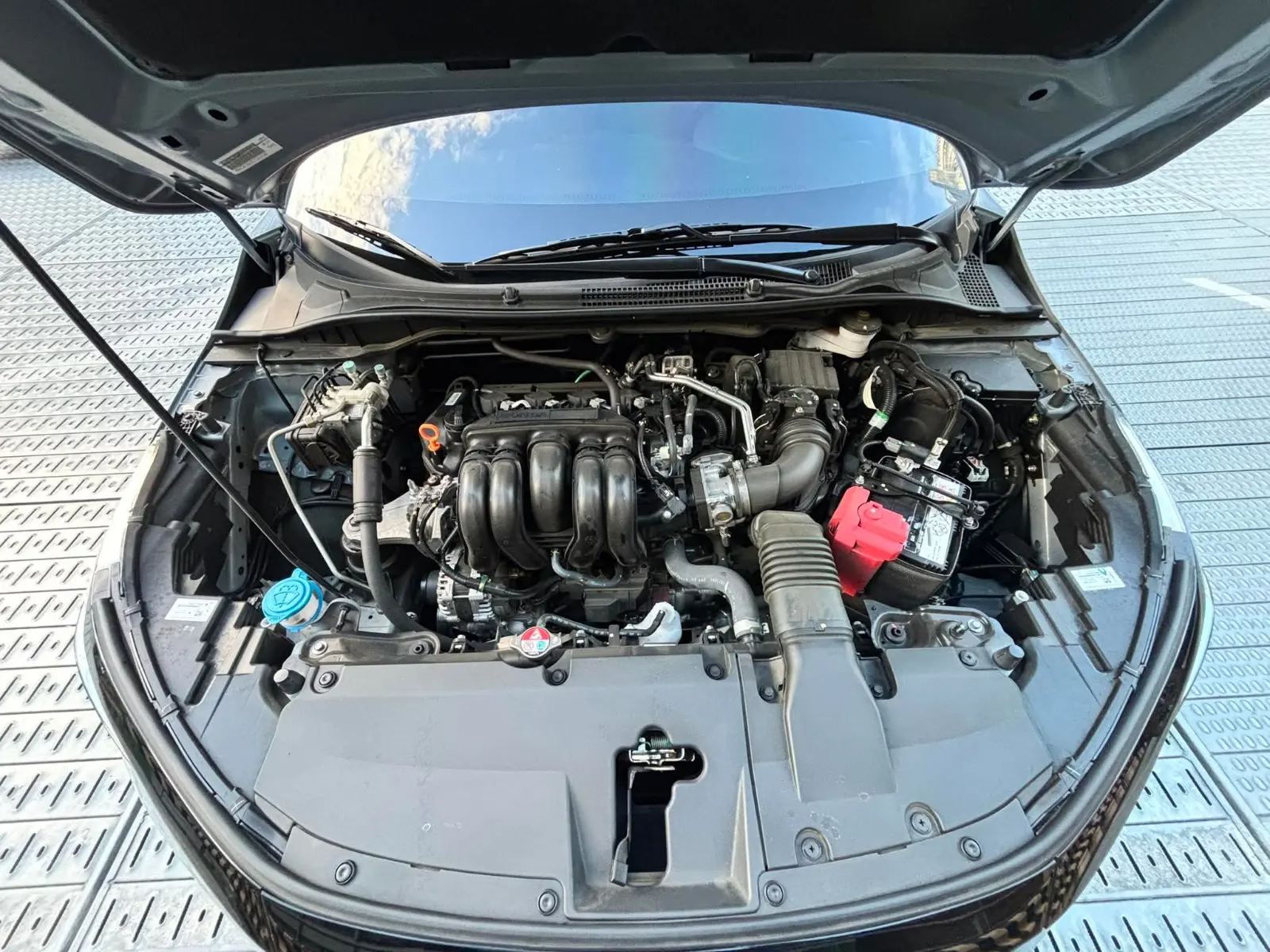 Used 1
                    HONDA
                     for Sale Image