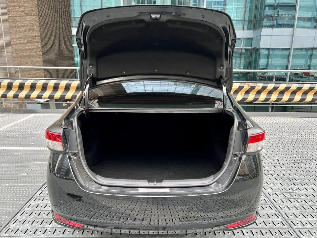 Used 1
                    TOYOTA
                     for Sale Image