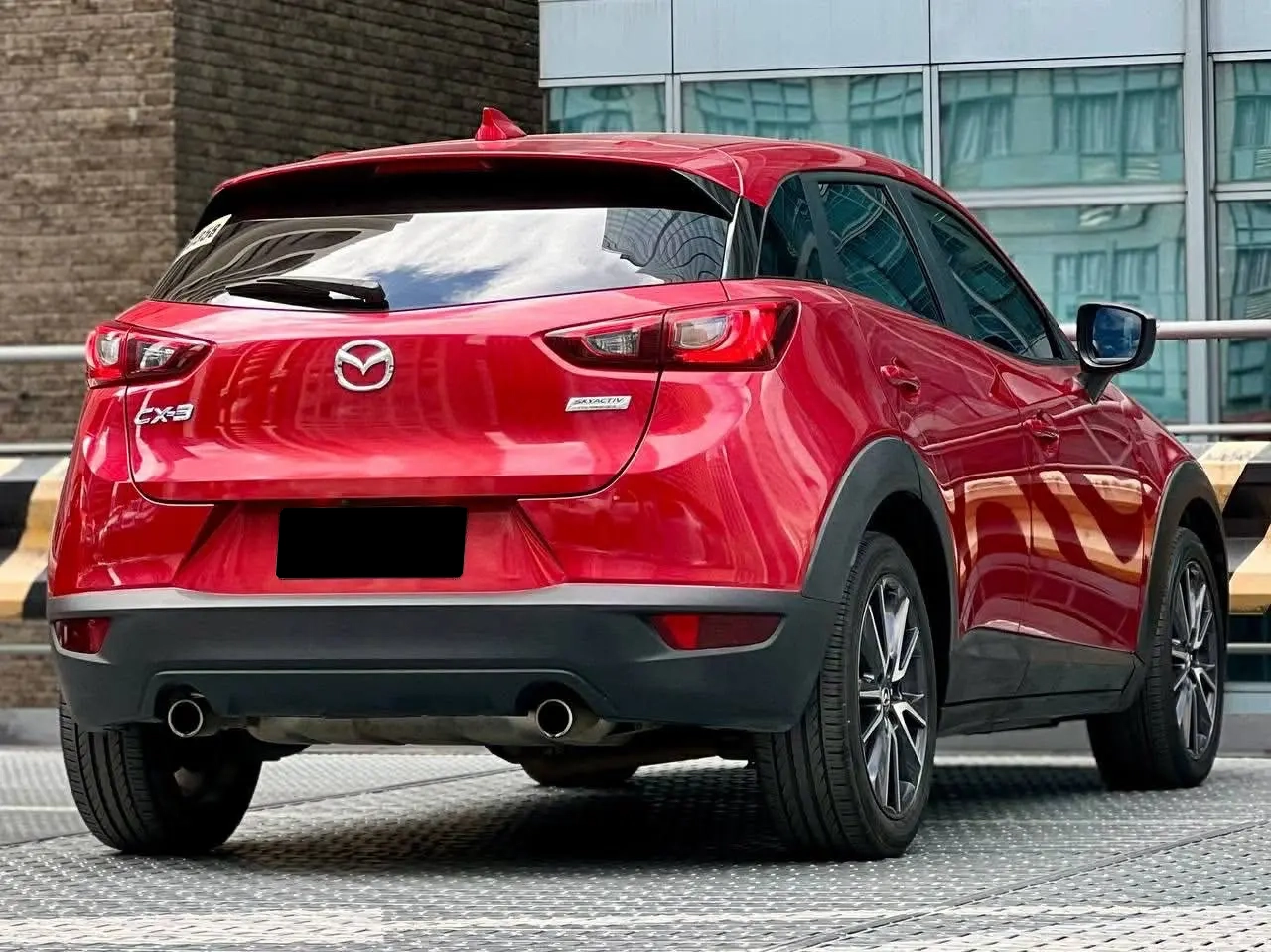 Used 1
                    MAZDA
                     for Sale Image