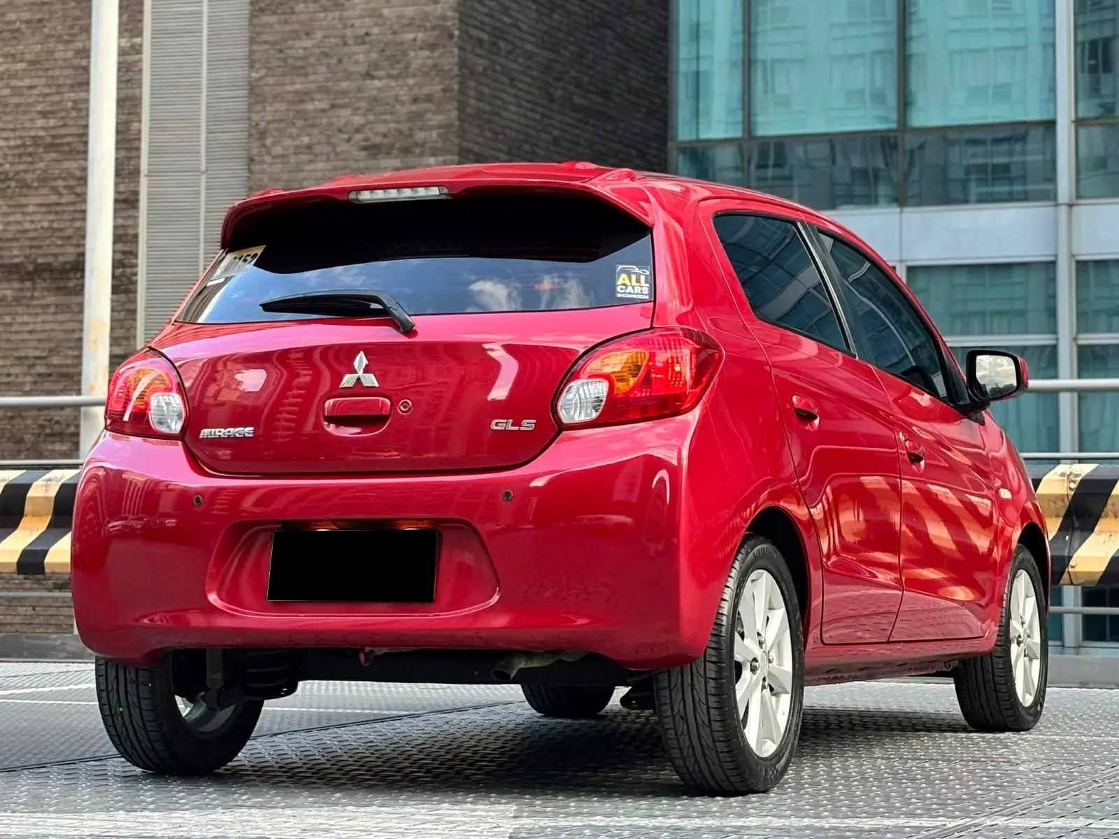 Used 1
                    MITSUBISHI
                     for Sale Image