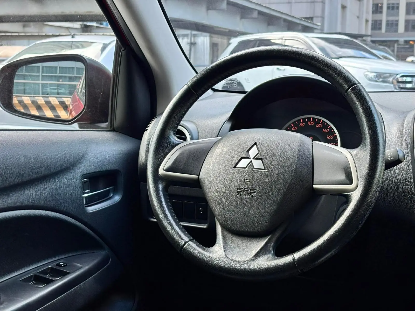 Used 1
                    MITSUBISHI
                     for Sale Image