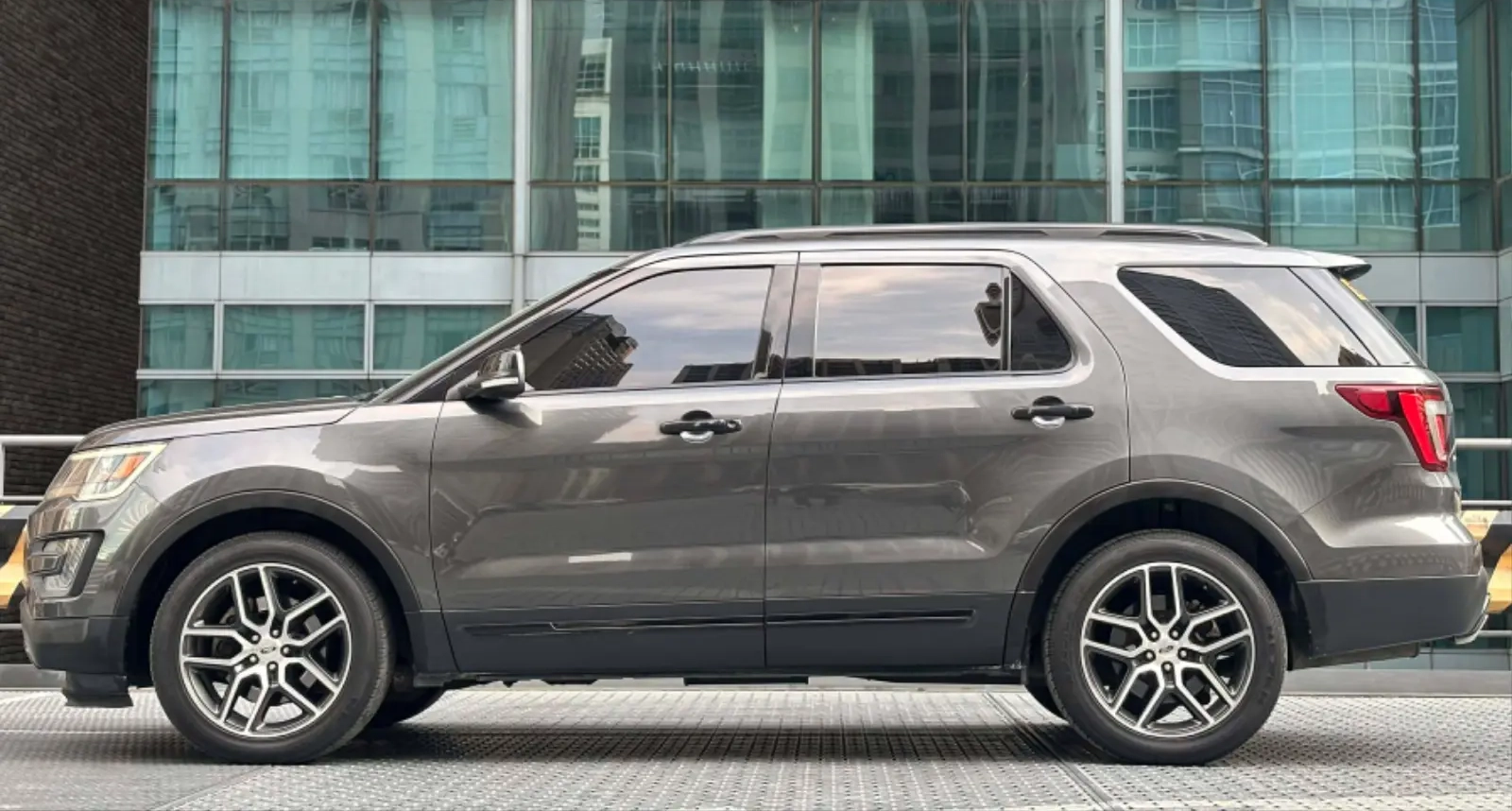 Used 1
                    FORD
                     for Sale Image