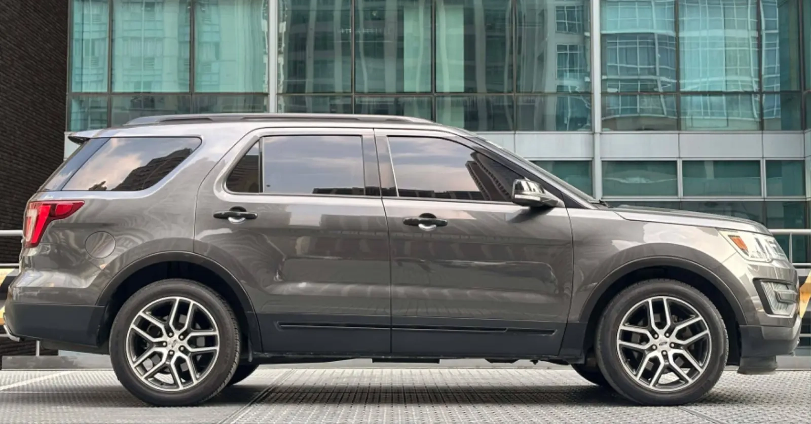 Used 1
                    FORD
                     for Sale Image