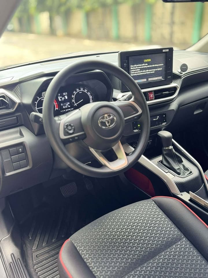 Used 1
                    TOYOTA
                     for Sale Image