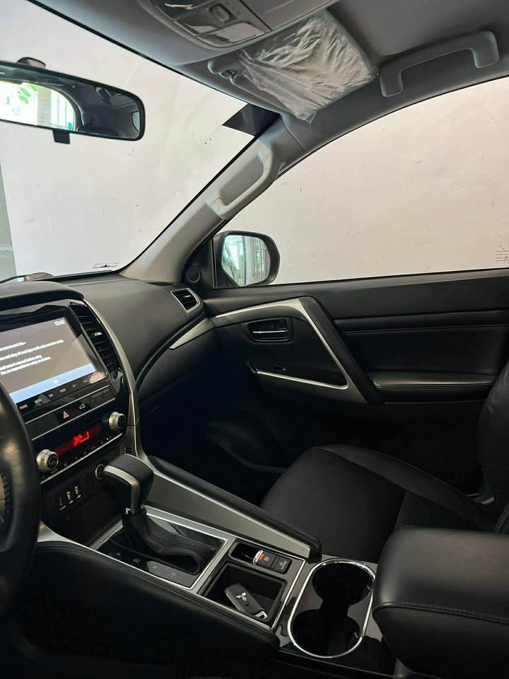 Used 1
                    MITSUBISHI
                     for Sale Image