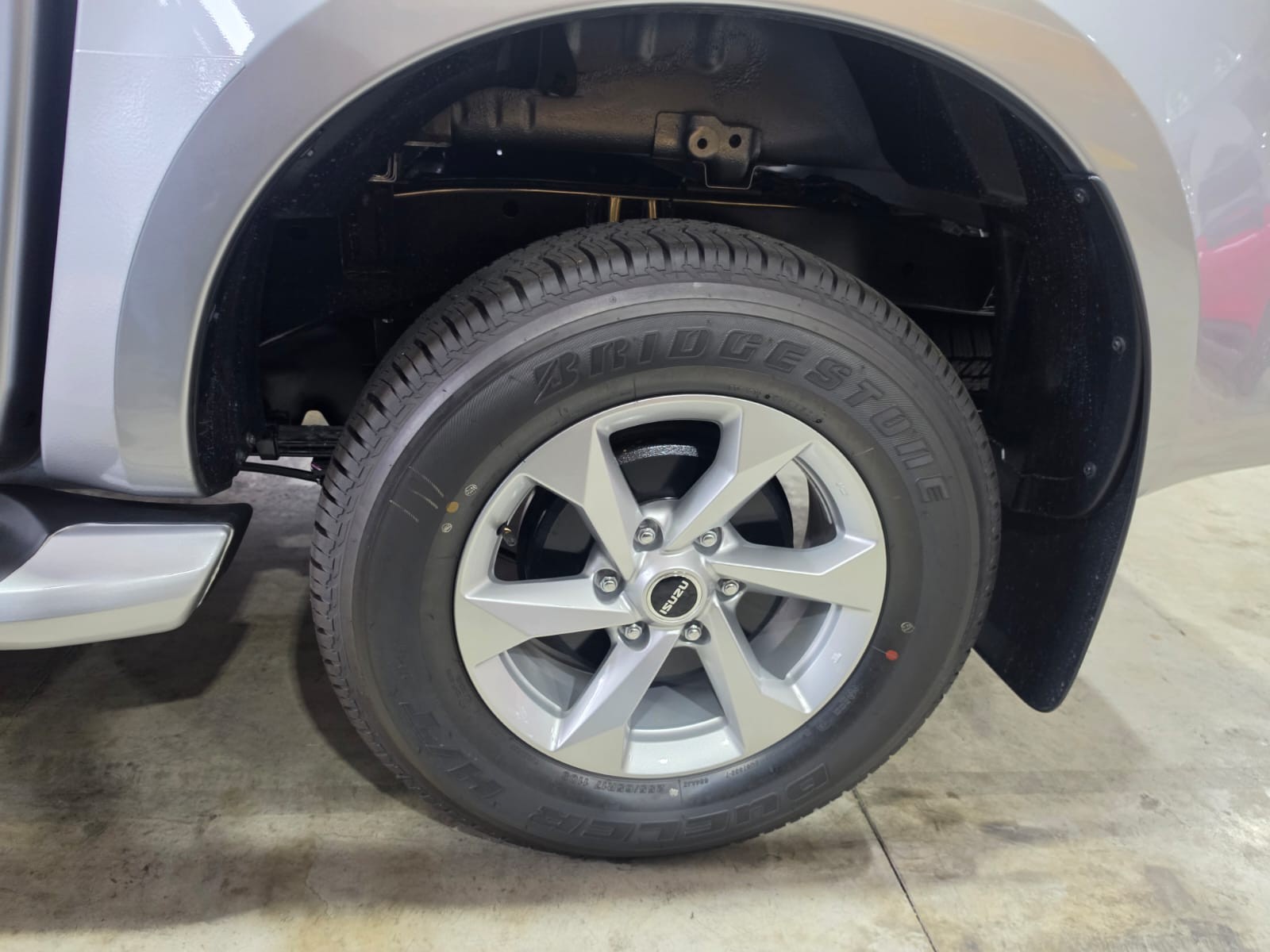 Used 1
                    ISUZU
                     for Sale Image