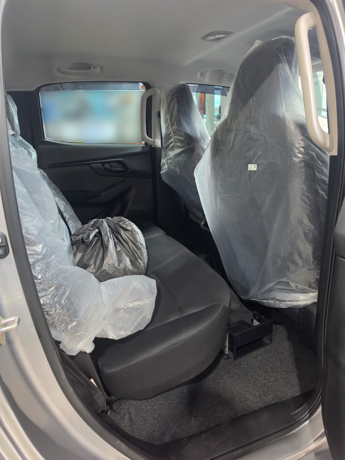 Used 1
                    ISUZU
                     for Sale Image