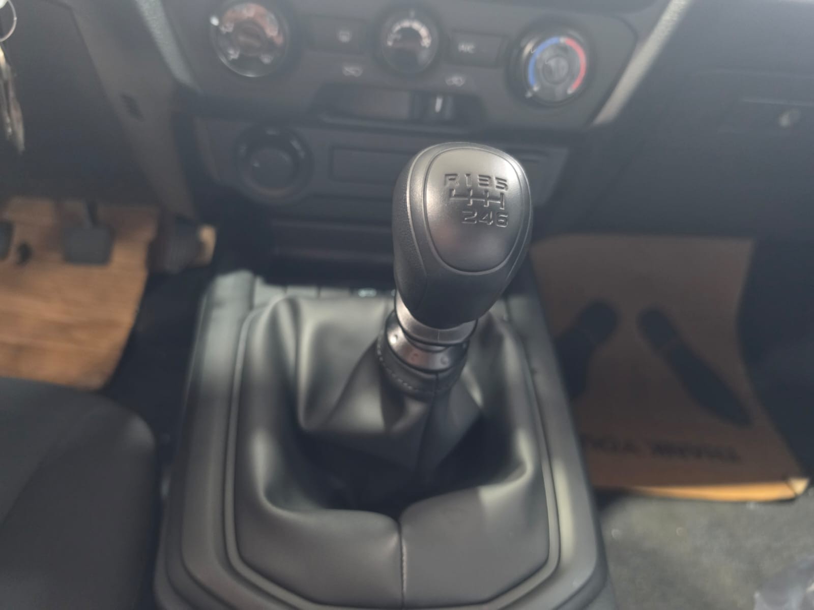 Used 1
                    ISUZU
                     for Sale Image