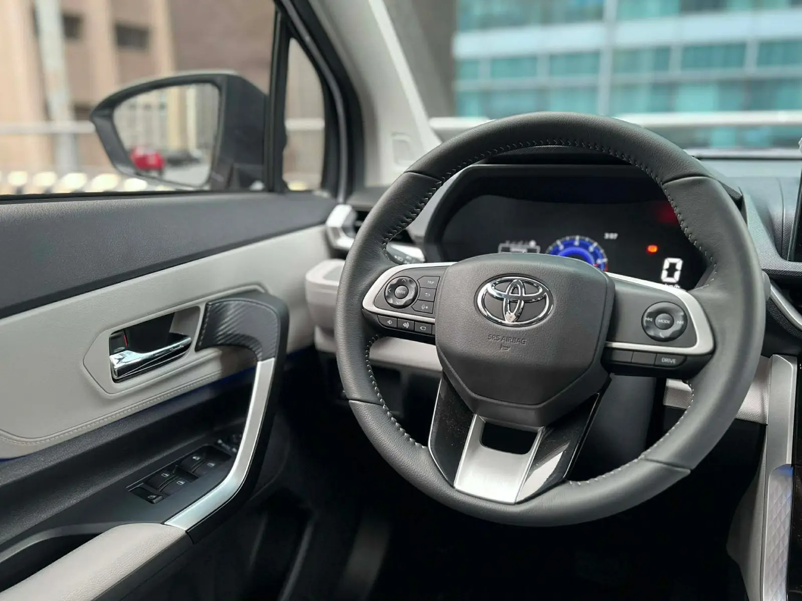 Used 1
                    TOYOTA
                     for Sale Image