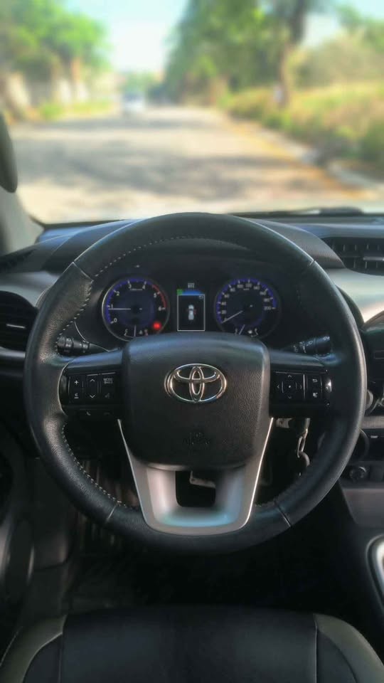 Used 1
                    TOYOTA
                     for Sale Image