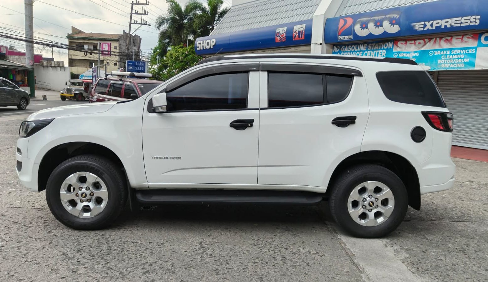 Used 1
                    CHEVROLET
                     for Sale Image