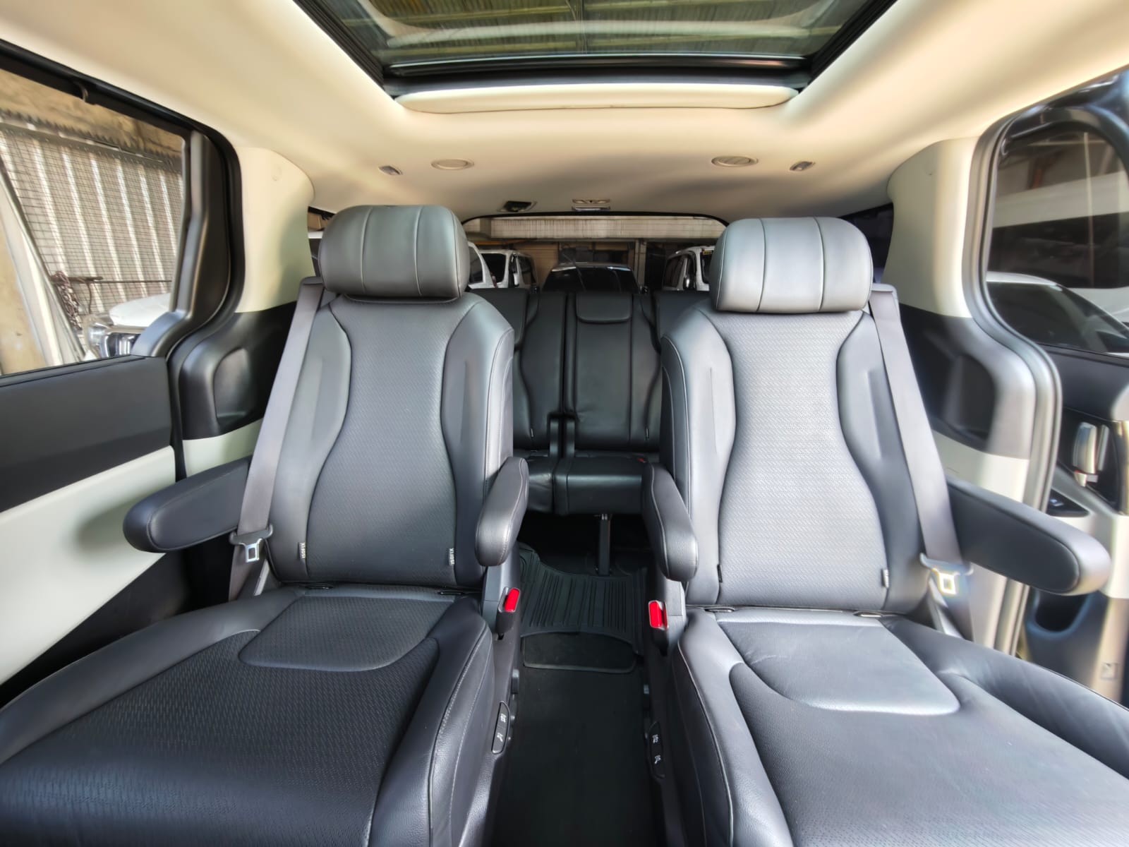 Used 1
                    KIA
                     for Sale Image