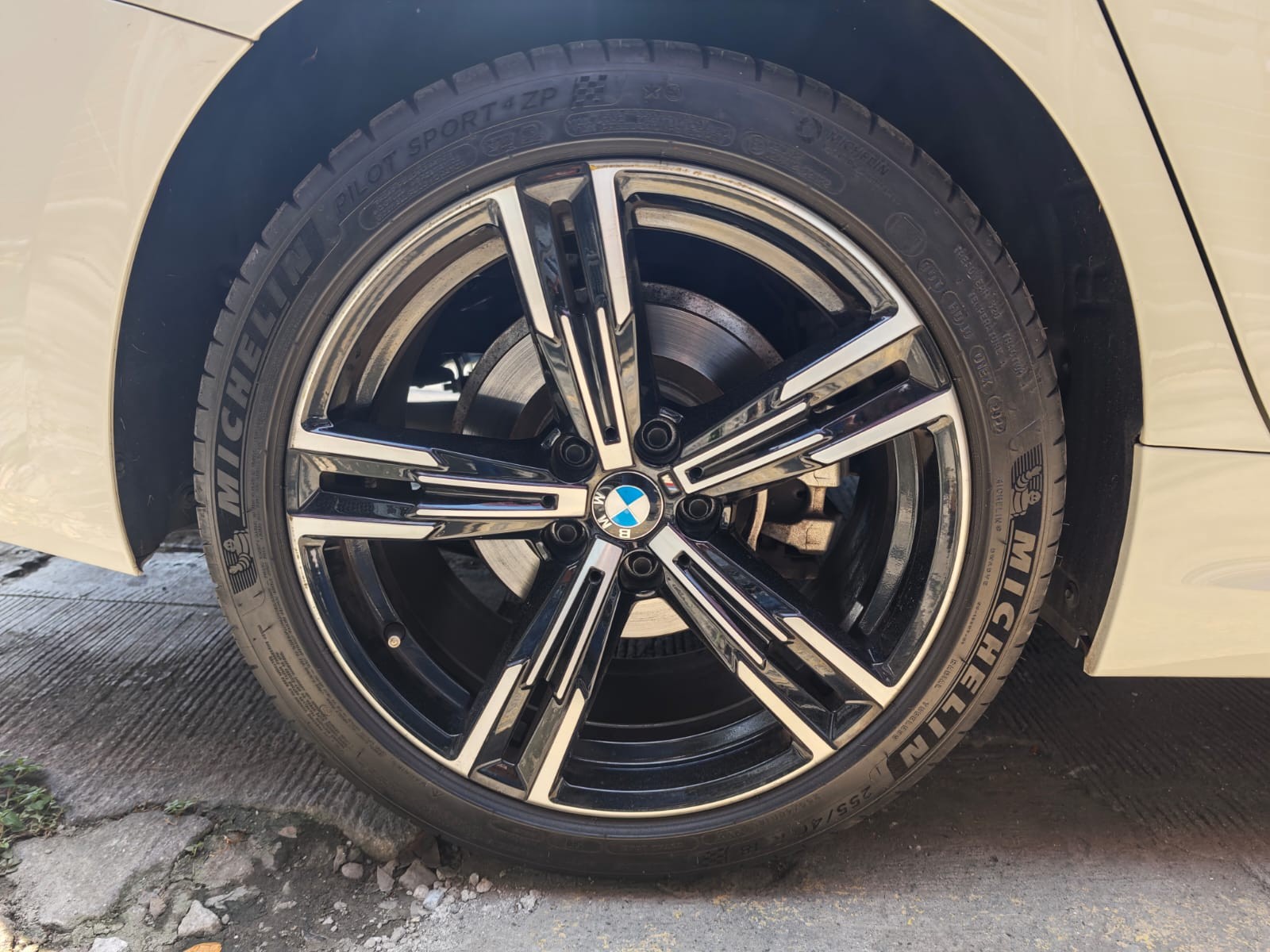 Used 1
                    BMW
                     for Sale Image