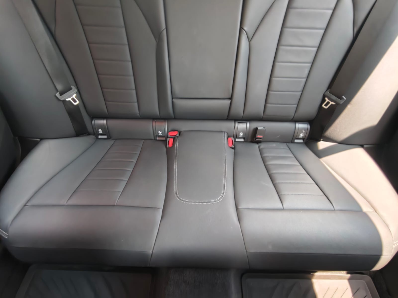 Used 1
                    BMW
                     for Sale Image