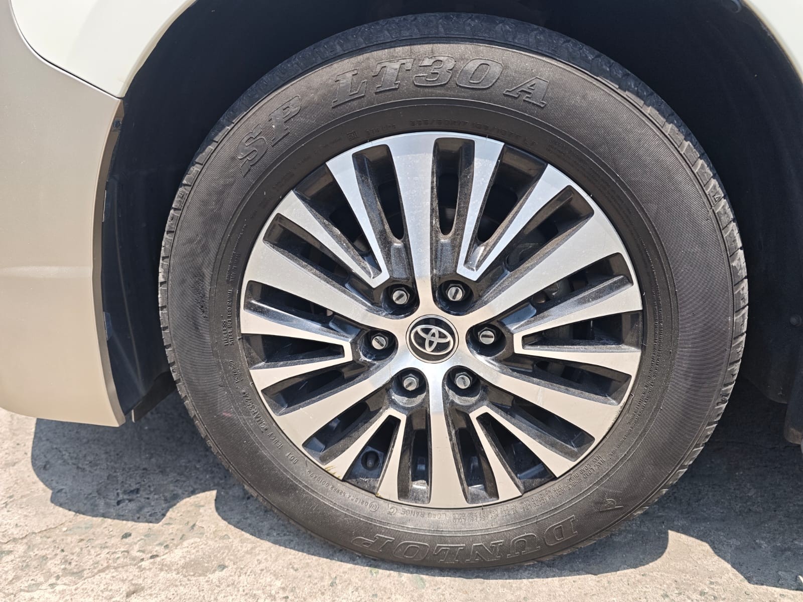 Used 1
                    TOYOTA
                     for Sale Image