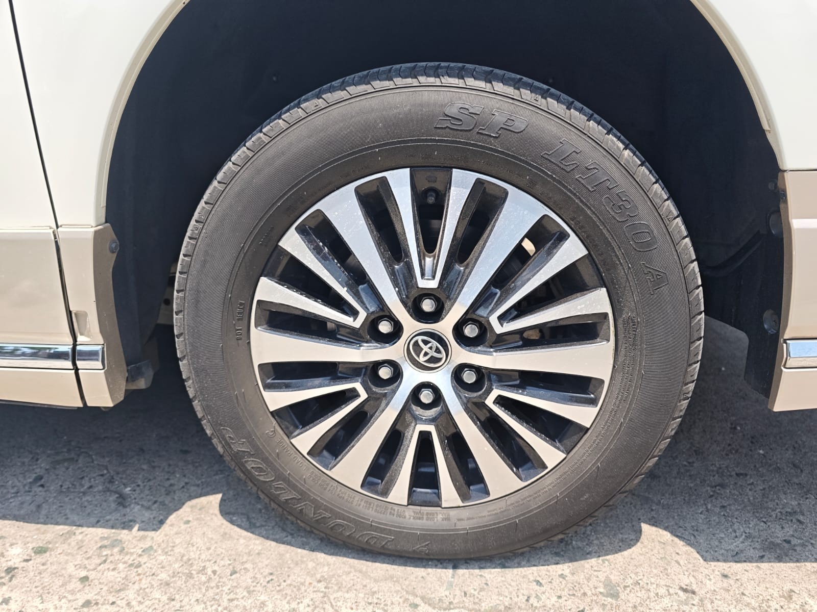 Used 1
                    TOYOTA
                     for Sale Image