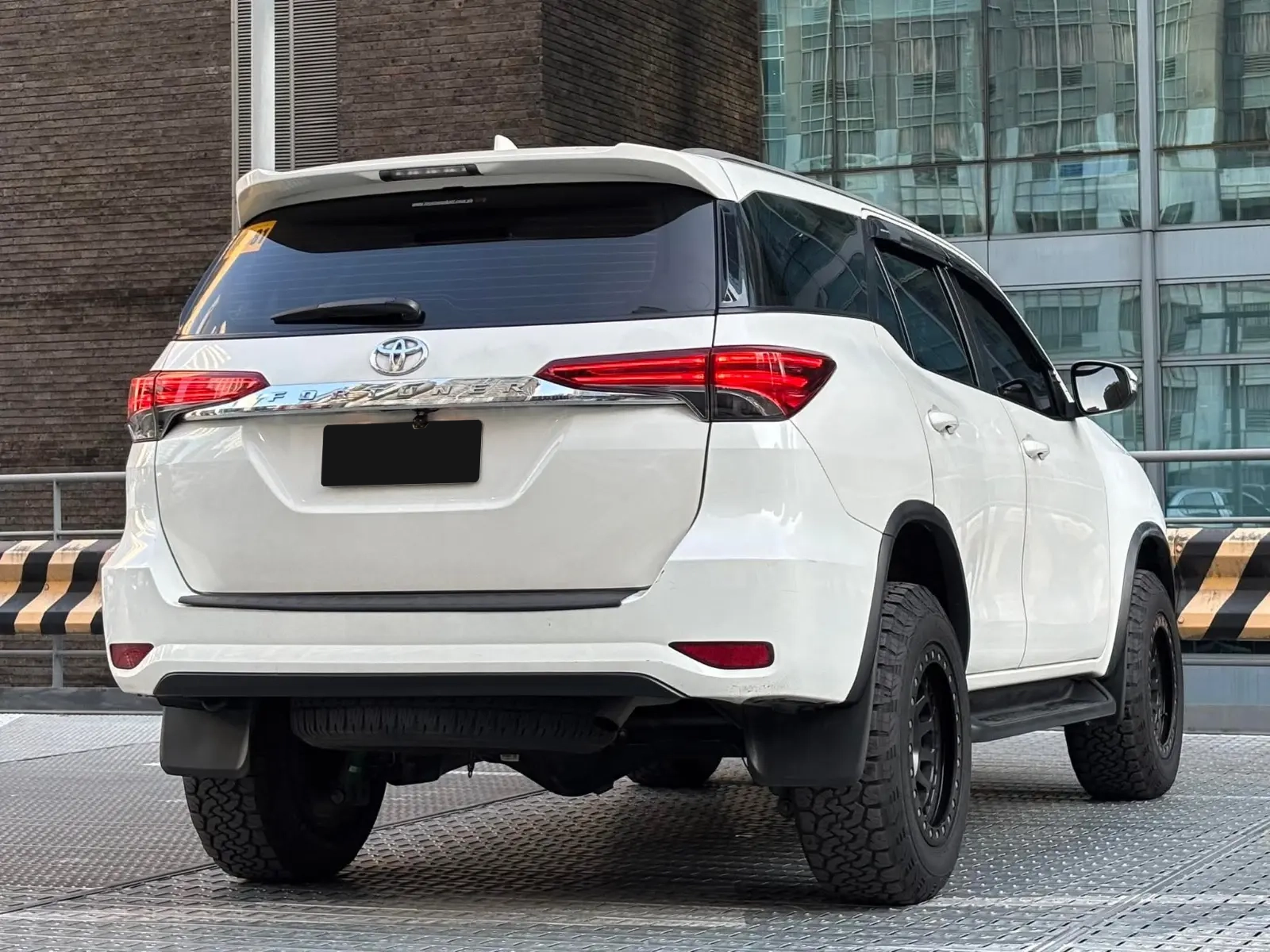 Used 1
                    TOYOTA
                     for Sale Image