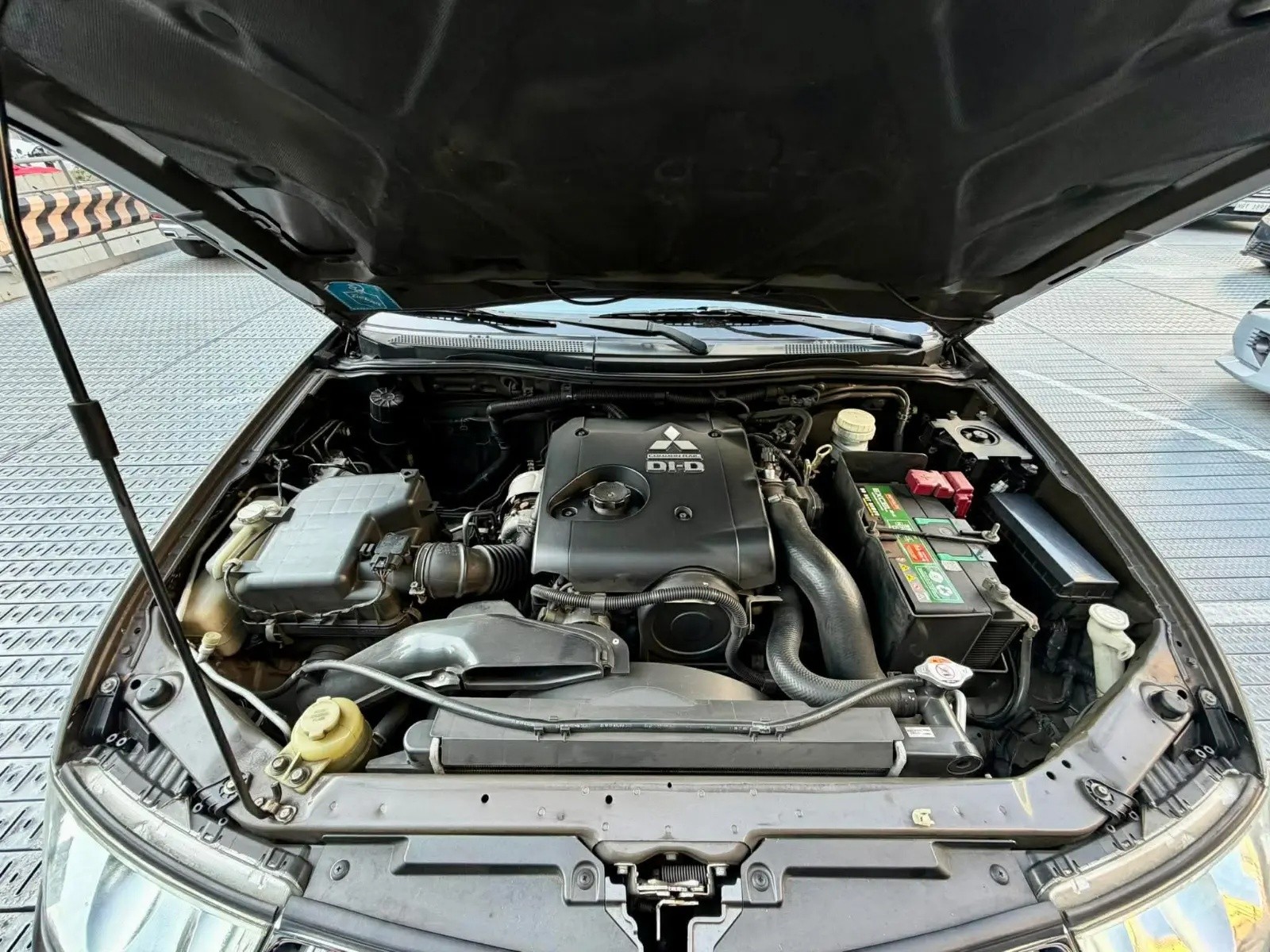 Used 1
                    MITSUBISHI
                     for Sale Image