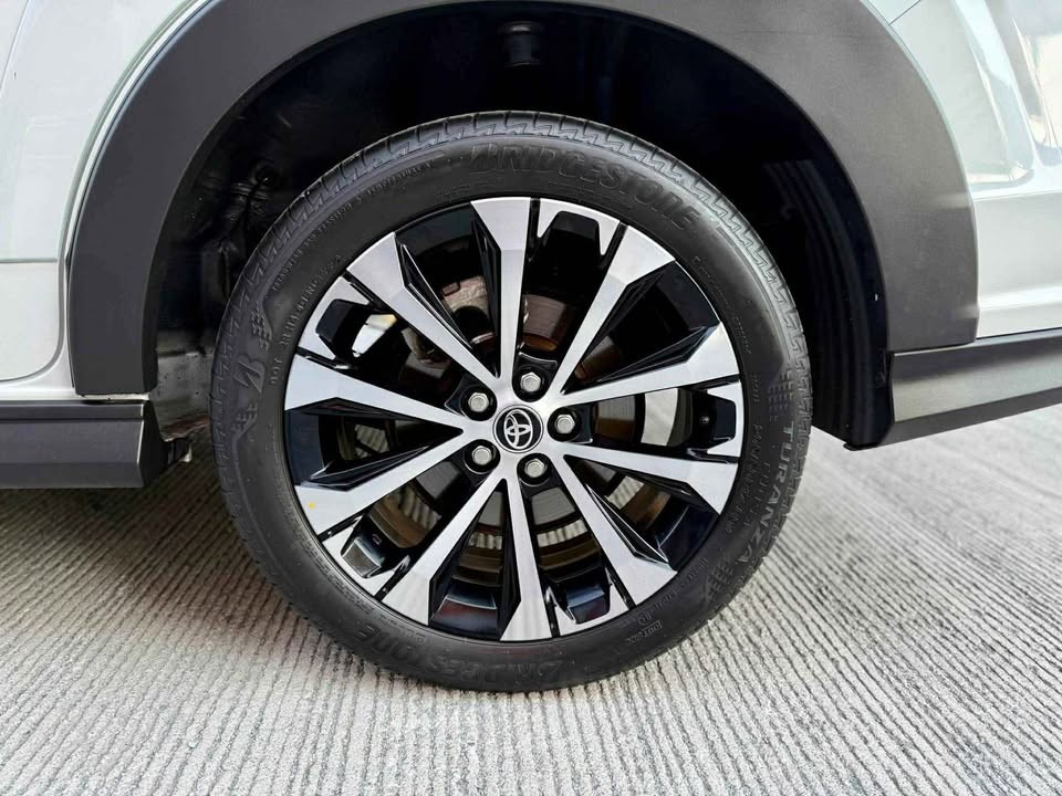 Used 1
                    TOYOTA
                     for Sale Image