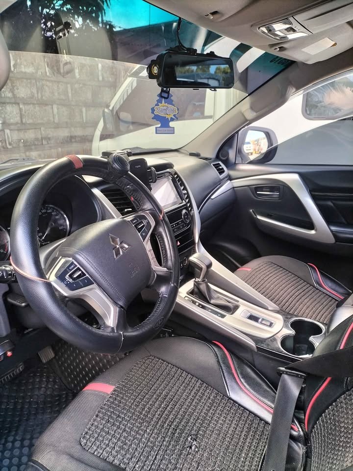 Used 1
                    MITSUBISHI
                     for Sale Image