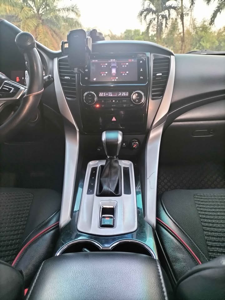 Used 1
                    MITSUBISHI
                     for Sale Image