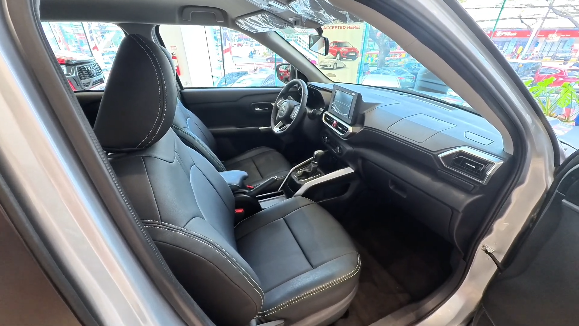 Used 1
                    TOYOTA
                     for Sale Image