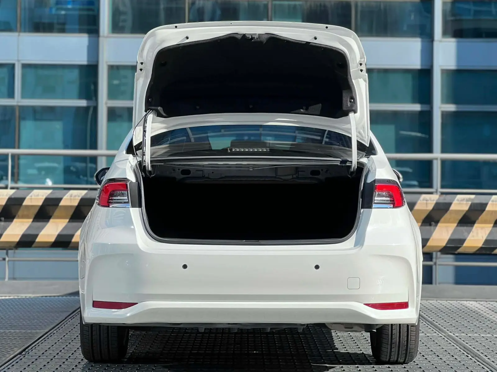 Used 1
                    TOYOTA
                     for Sale Image