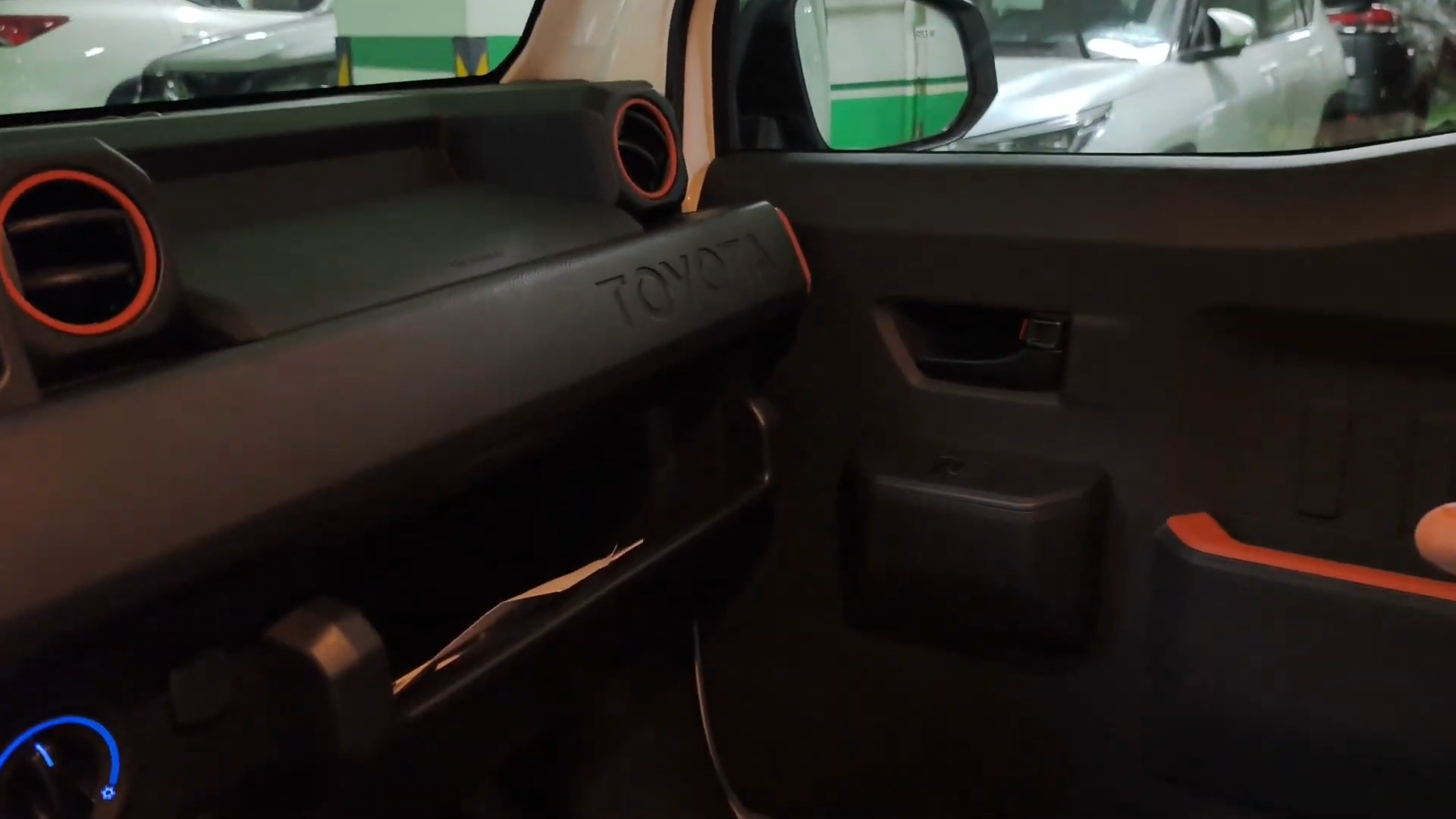 Used 1
                    TOYOTA
                     for Sale Image