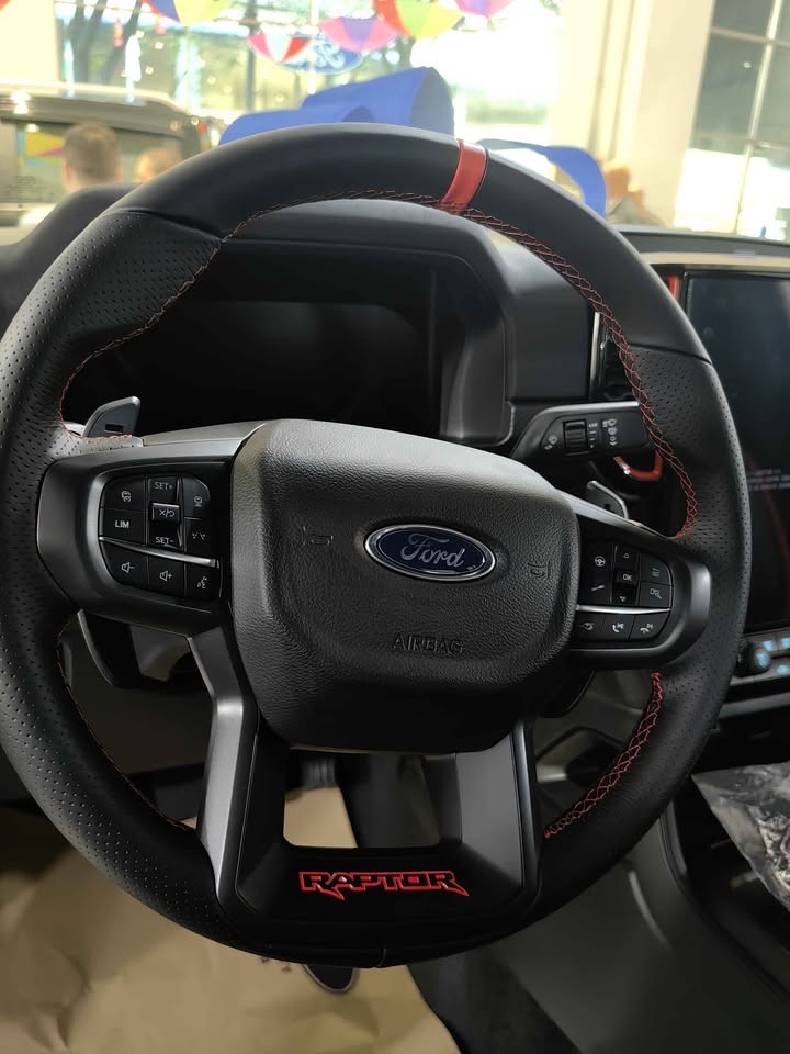 Used 1
                    FORD
                     for Sale Image