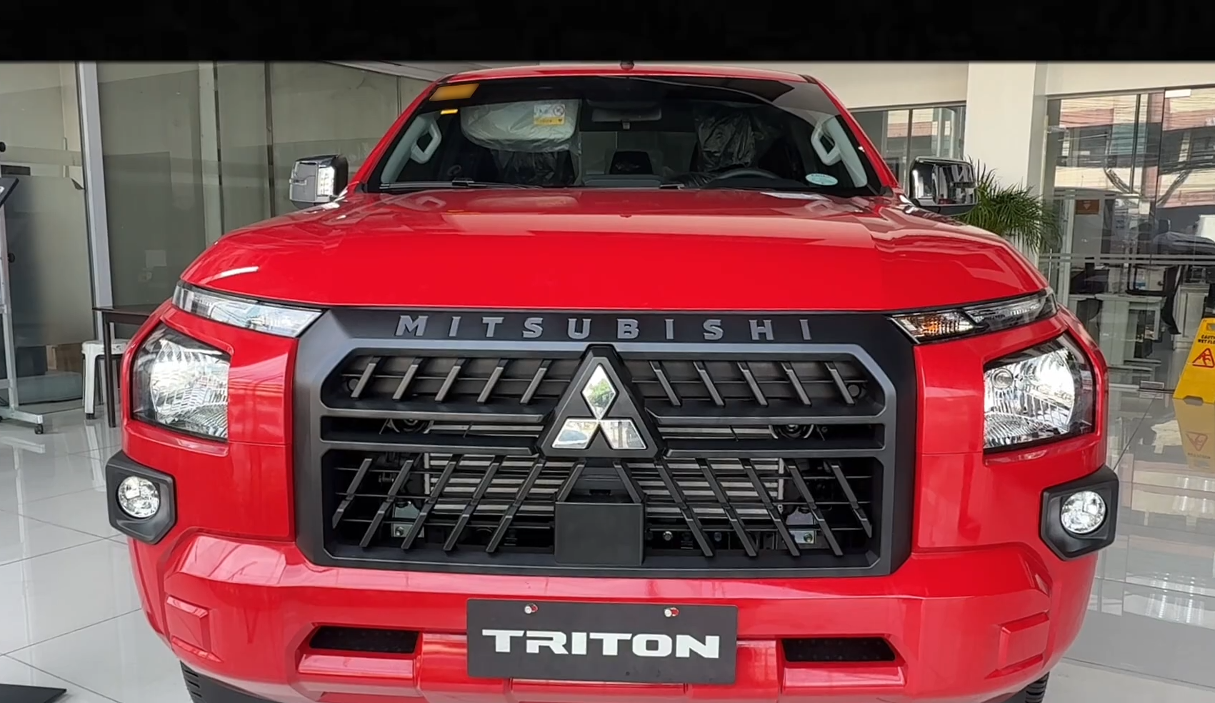 Used 1
                    MITSUBISHI
                     for Sale Image