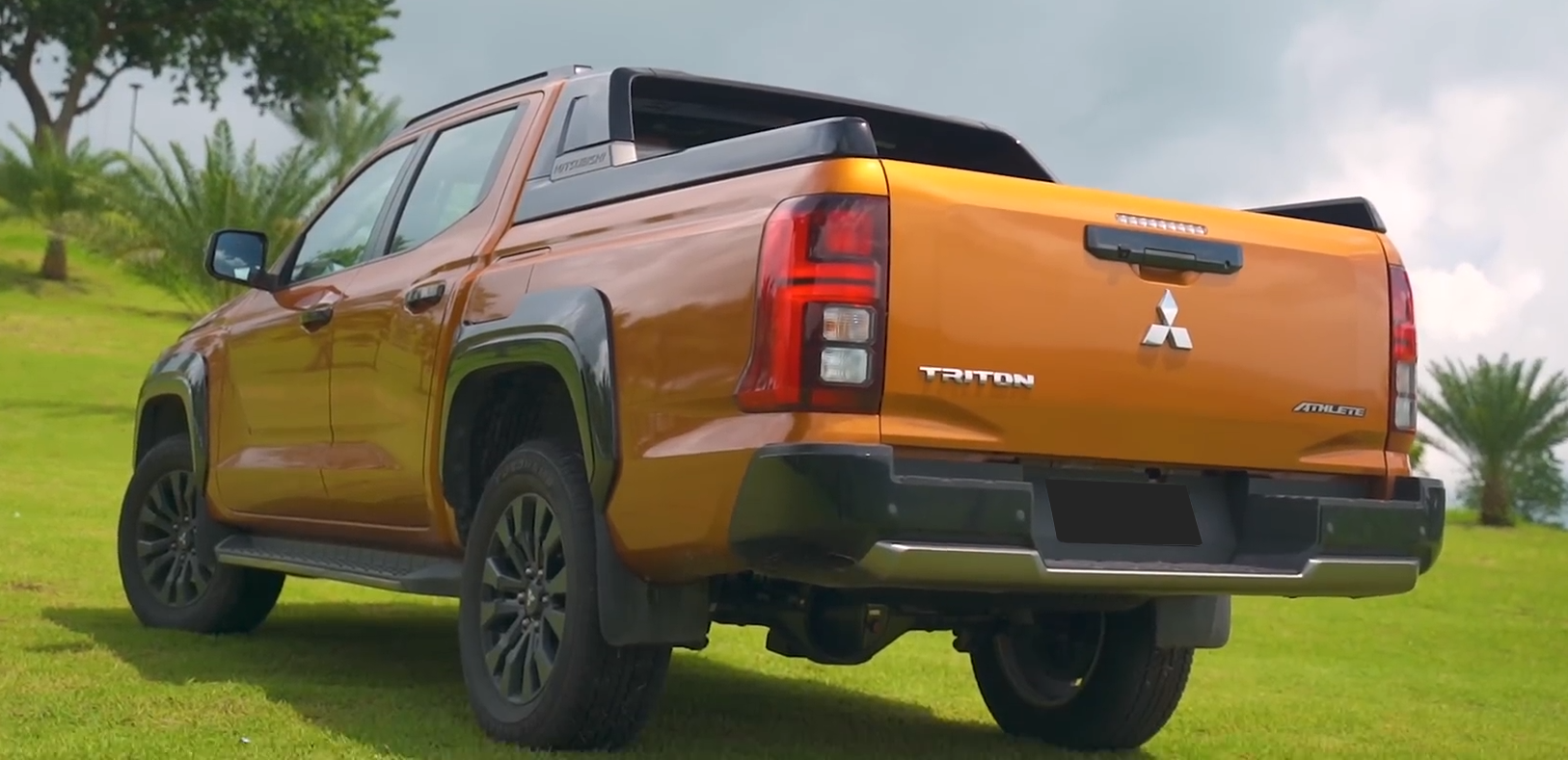 Used 1
                    MITSUBISHI
                     for Sale Image