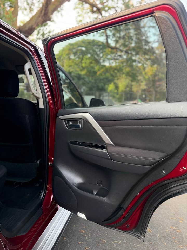 Used 1
                    MITSUBISHI
                     for Sale Image