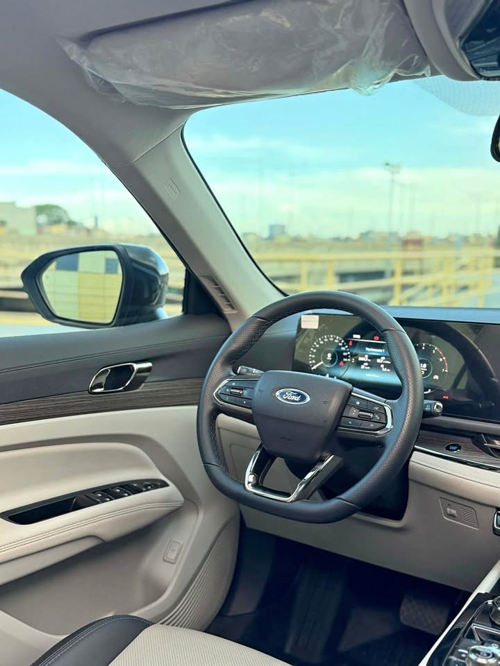 Used 1
                    FORD
                     for Sale Image
