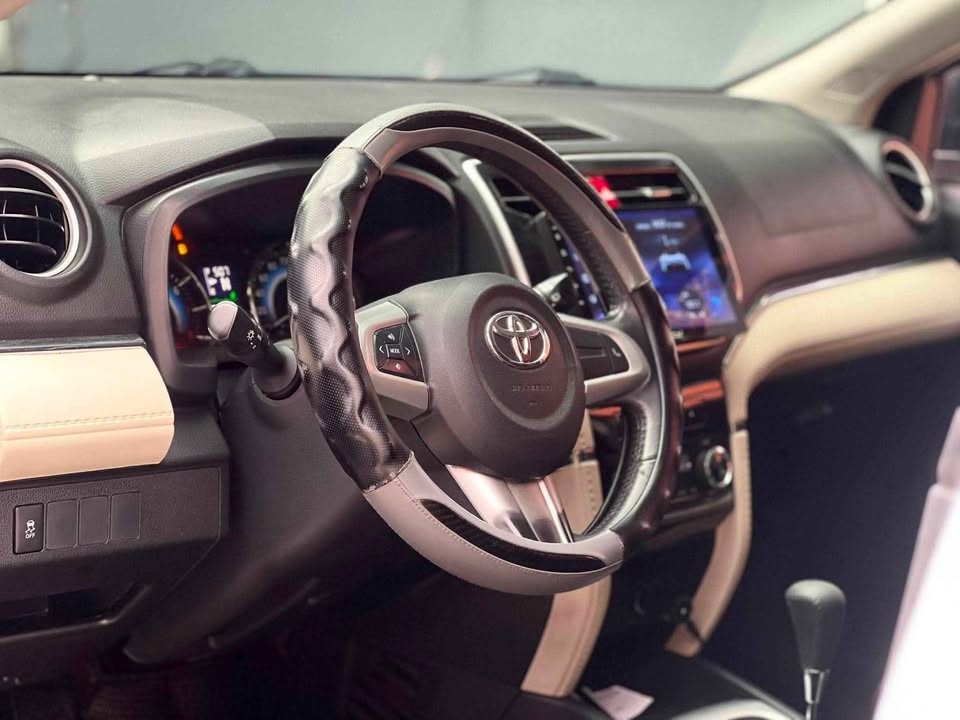 Used 1
                    TOYOTA
                     for Sale Image