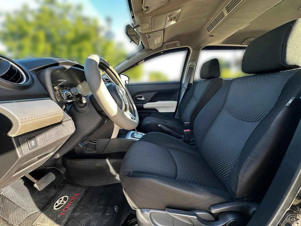 Used 1
                    TOYOTA
                     for Sale Image