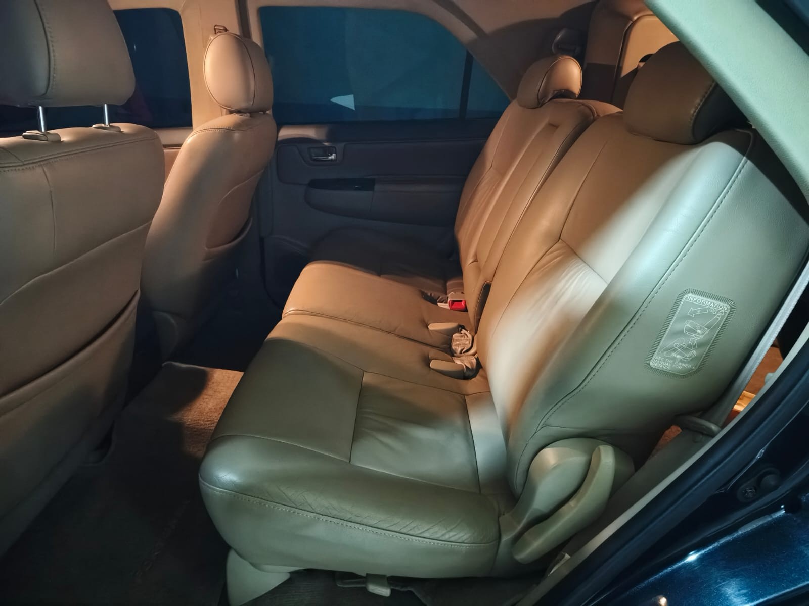 Used 1
                    TOYOTA
                     for Sale Image