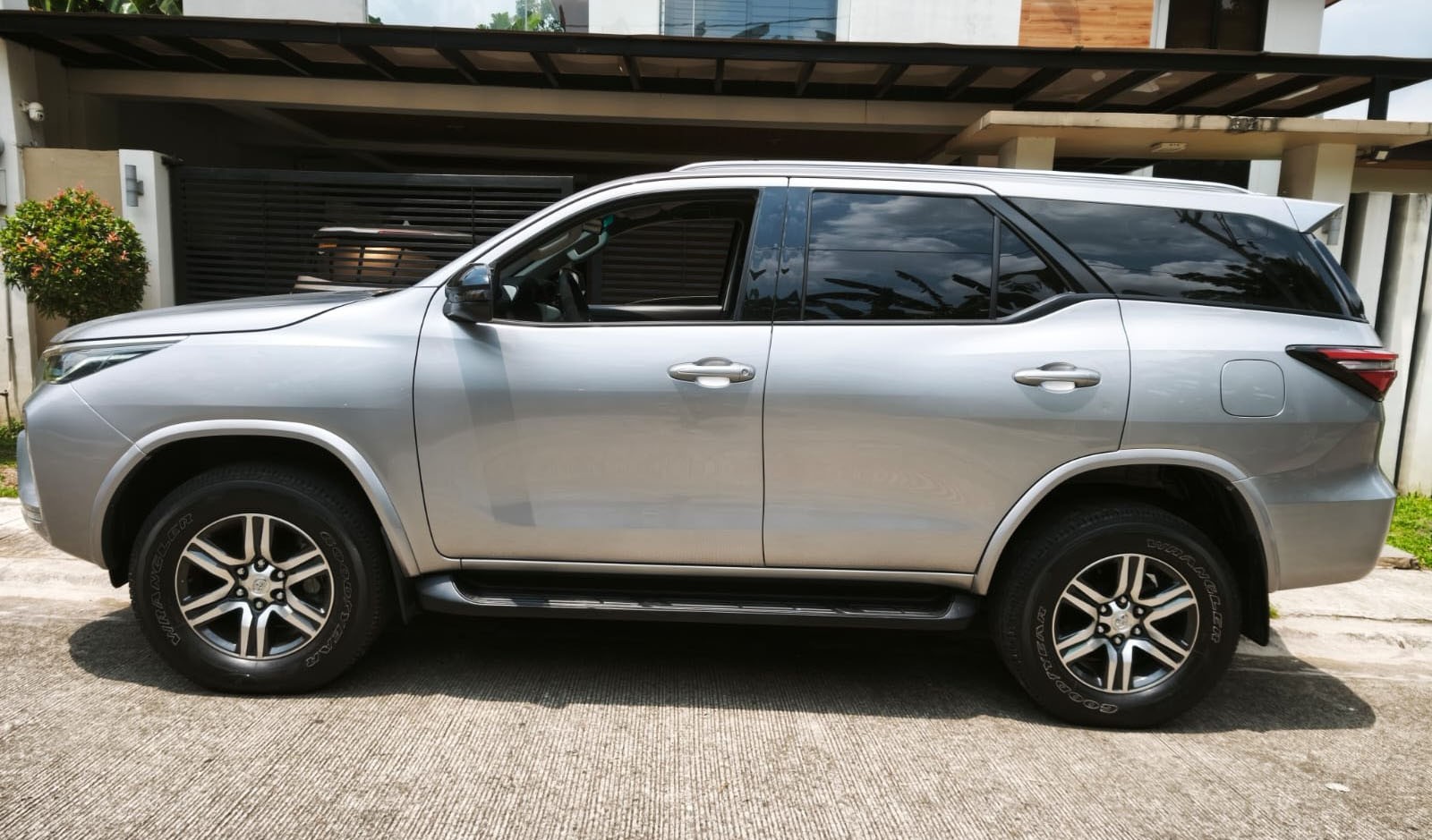 Used 1
                    TOYOTA
                     for Sale Image