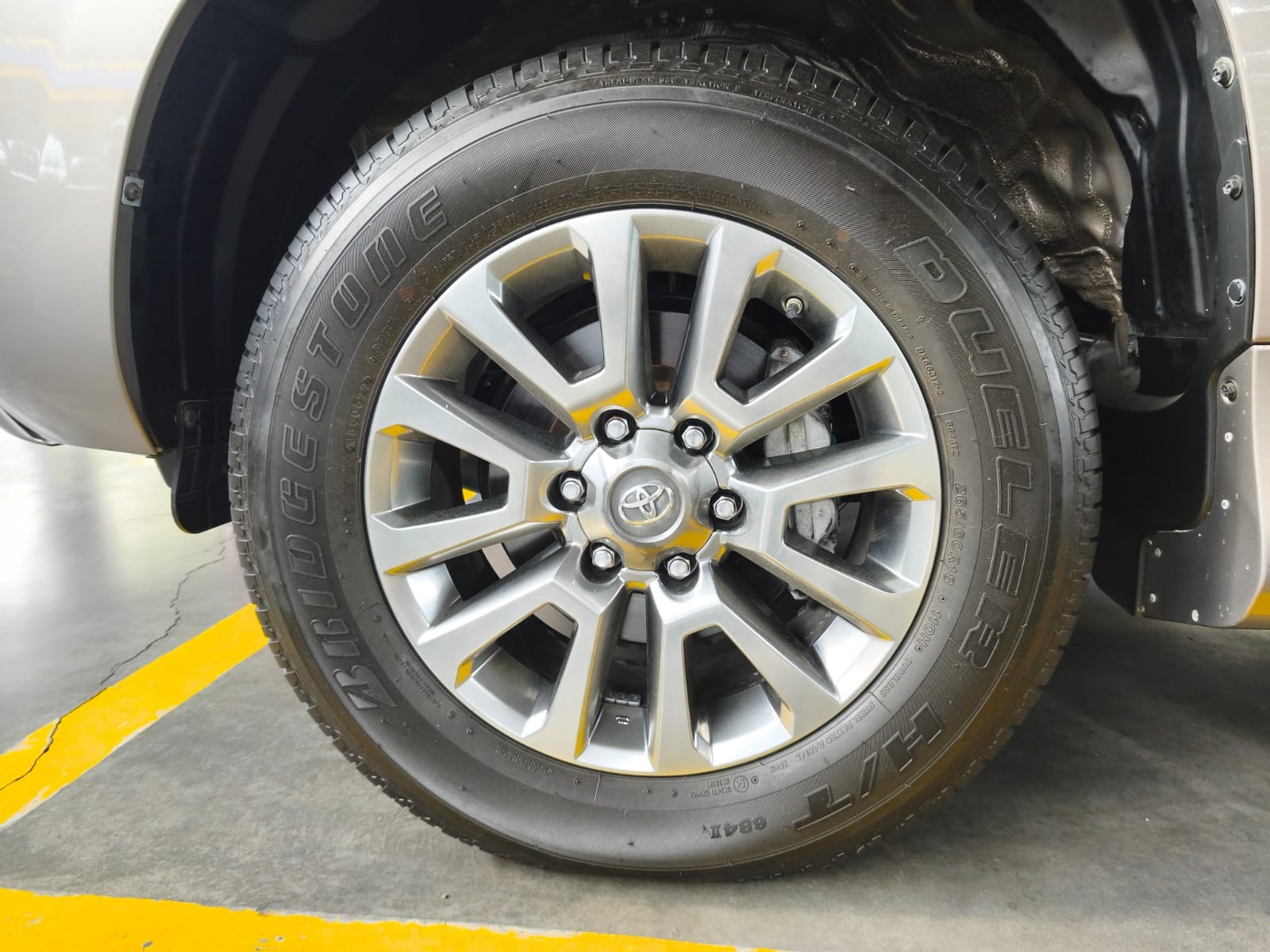 Used 1
                    TOYOTA
                     for Sale Image